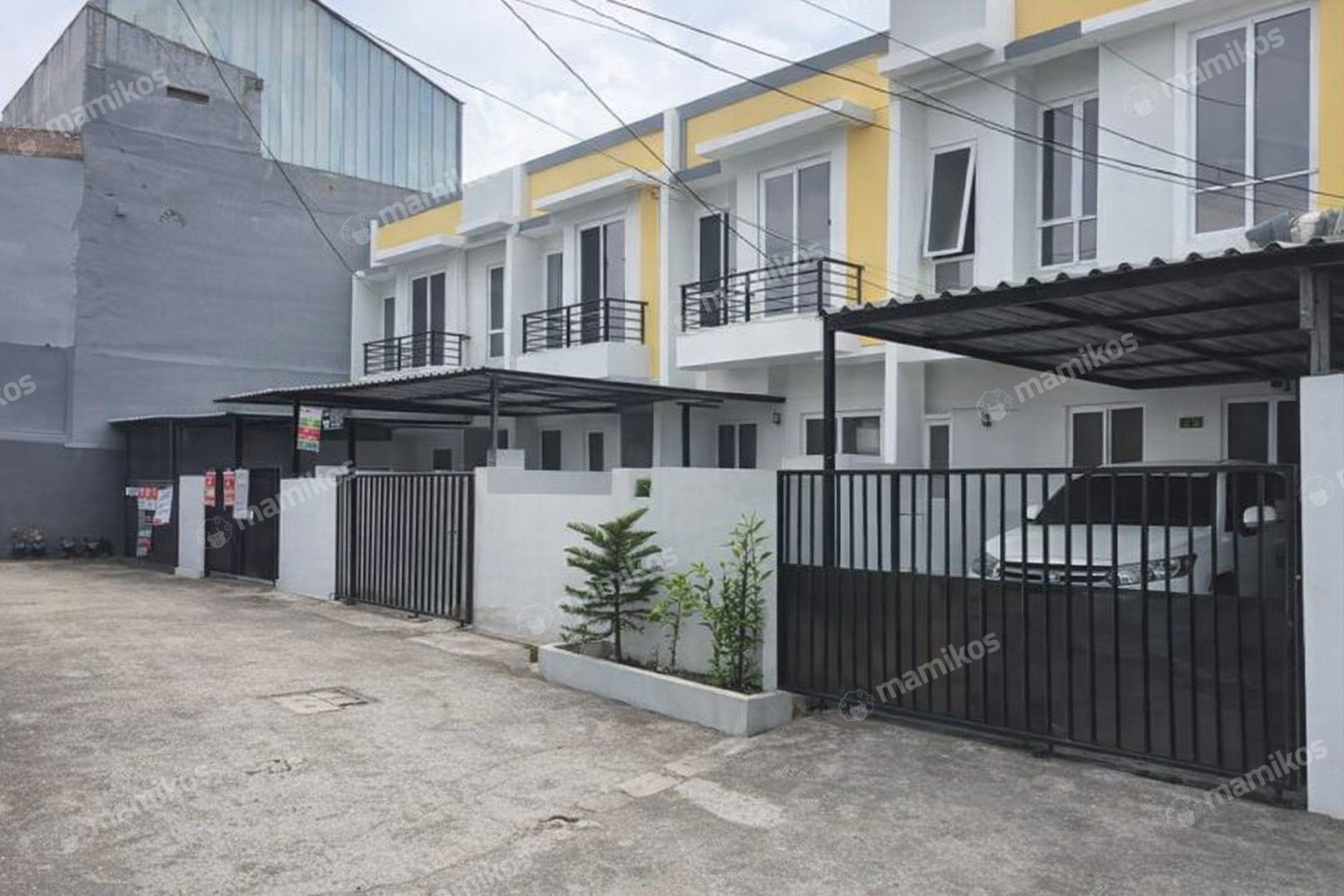 Rumah Sertifikat SHM 3 Kamar Tidur 3 Kamar Mandi Semanan Jakarta Barat