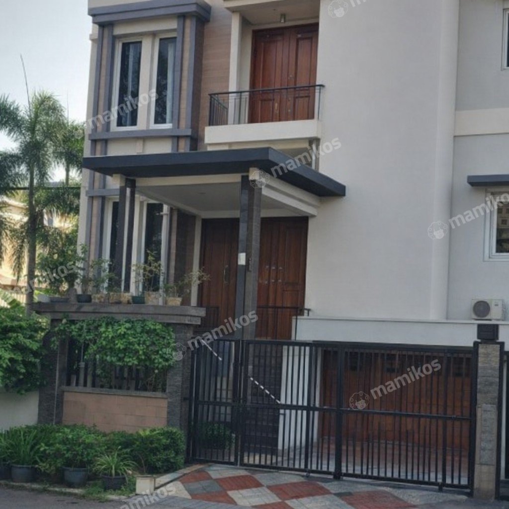 Rumah Sertifikat SHM 5 Kamar Tidur 7 Kamar Mandi Kelapa Gading Jakarta Utara