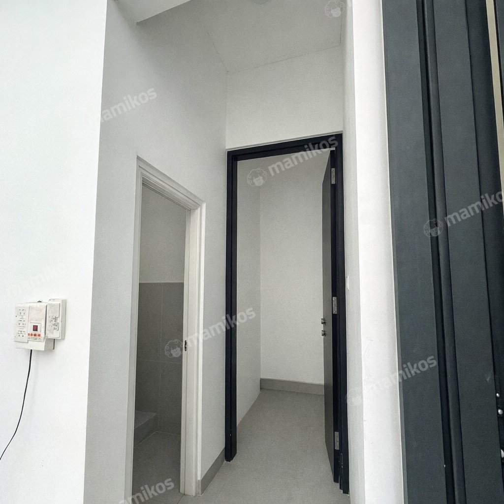 Rumah Sertifikat SHM 4 Kamar Tidur 3 Kamar Mandi Metland Puri Jakarta Barat - Photo 4