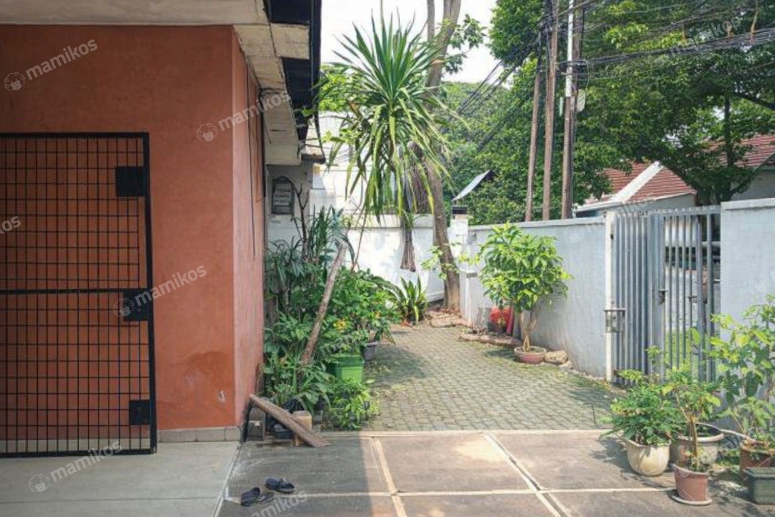 Rumah Sertifikat SHM 1 Lantai Kebayoran Baru Jakarta Selatan