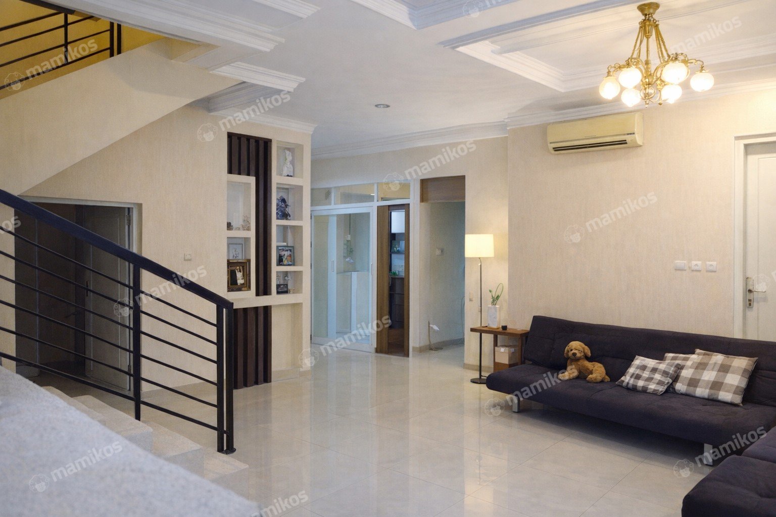 Rumah Sertifikat SHM 7 Kamar Tidur 4 Kamar Mandi Kelapa Gading Jakarta Utara - Photo 4