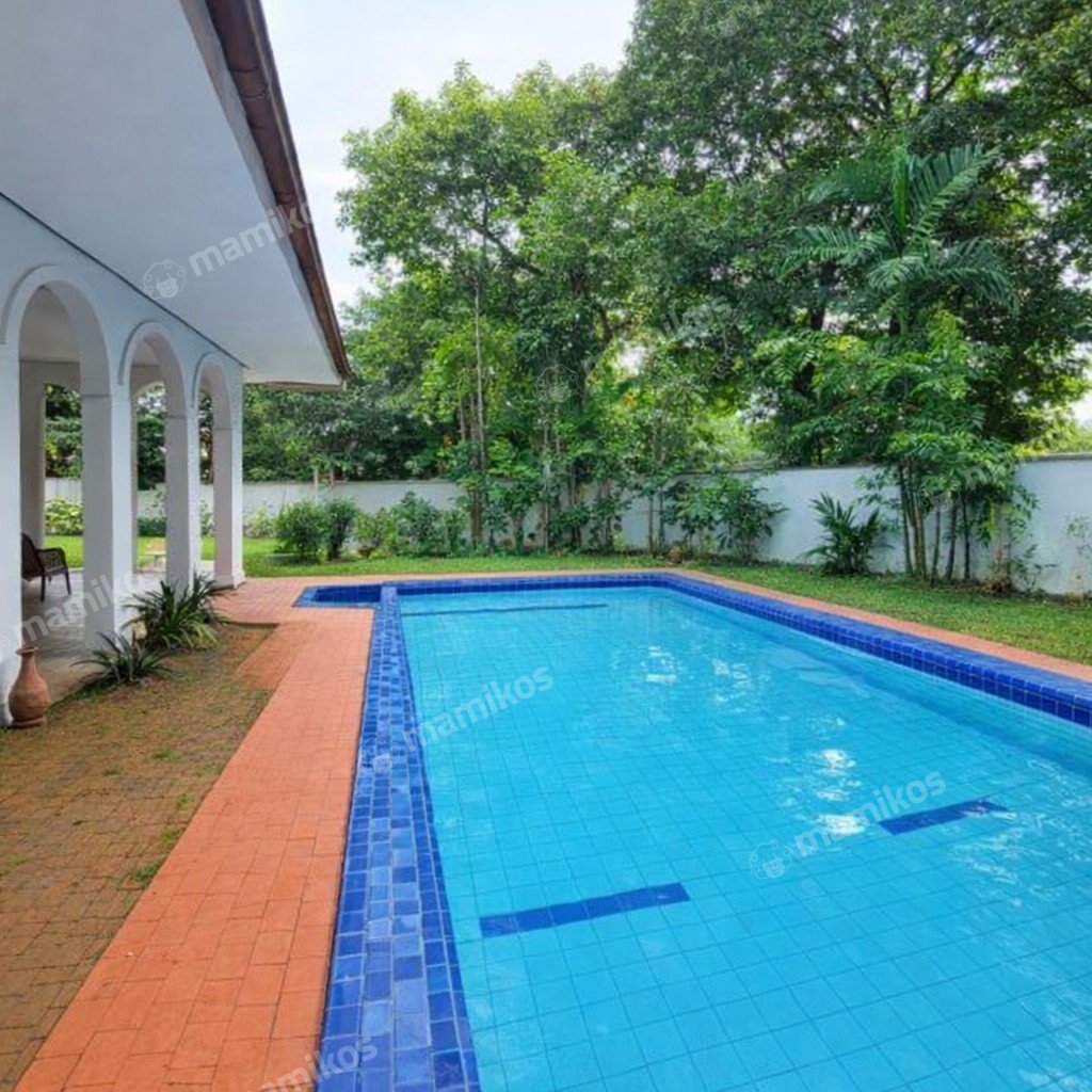 Rumah Sertifikat SHM 7 Kamar Tidur 4 Kamar Mandi Lebak Bulus Jakarta Selatan - Photo 4