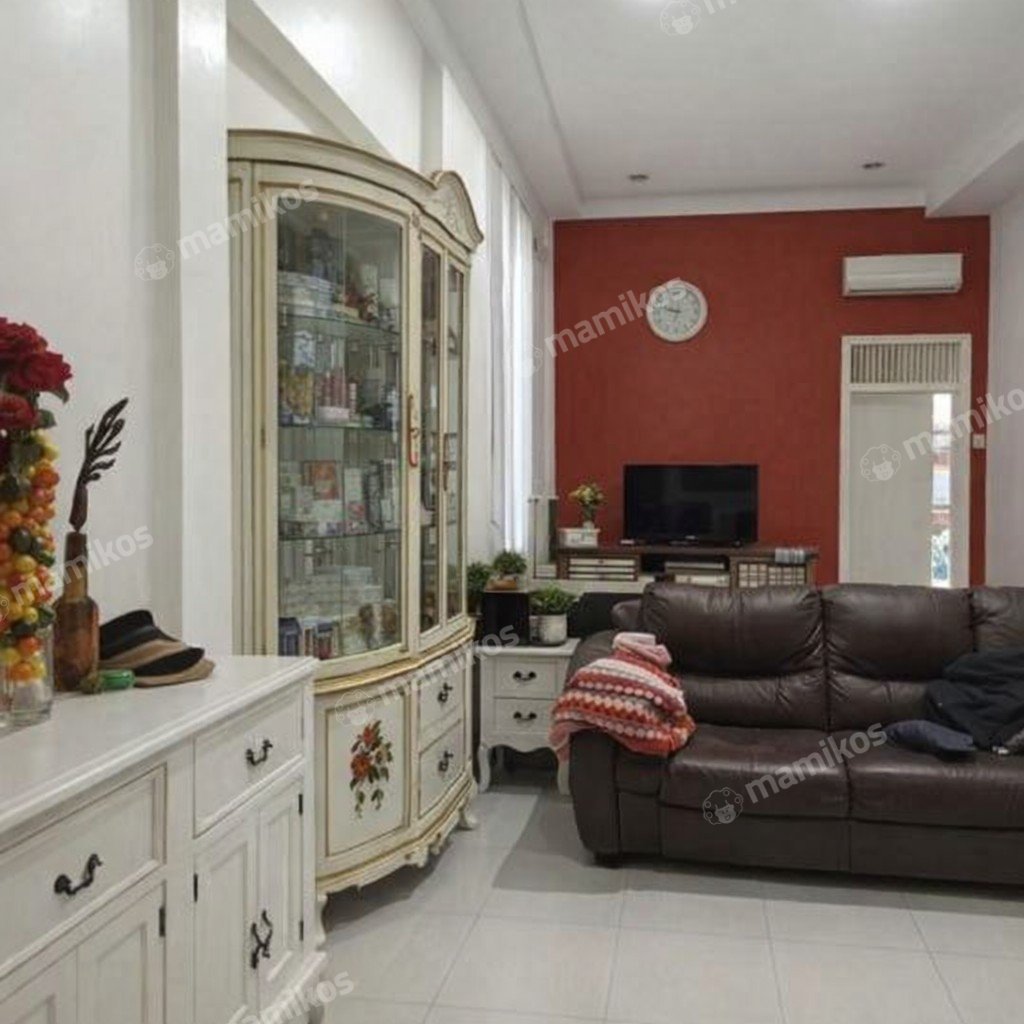 Rumah Sertifikat SHM 3 Kamar Tidur 2 Kamar Mandi Utan Kayu Jakarta Timur - Photo 5