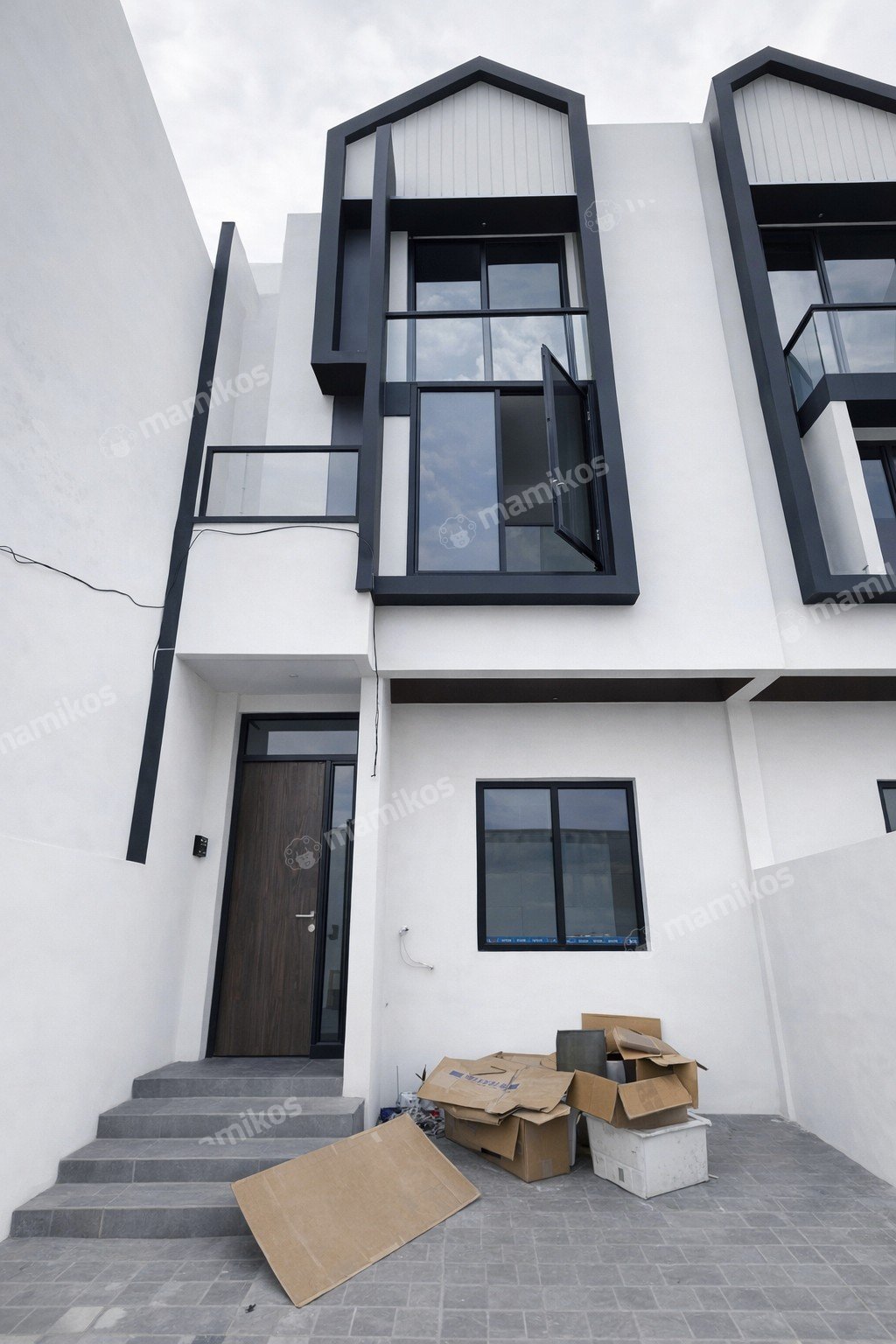 Rumah Sertifikat SHM 4 Kamar Tidur 3 Kamar Mandi Kebon Jeruk Jakarta Barat - Photo 2