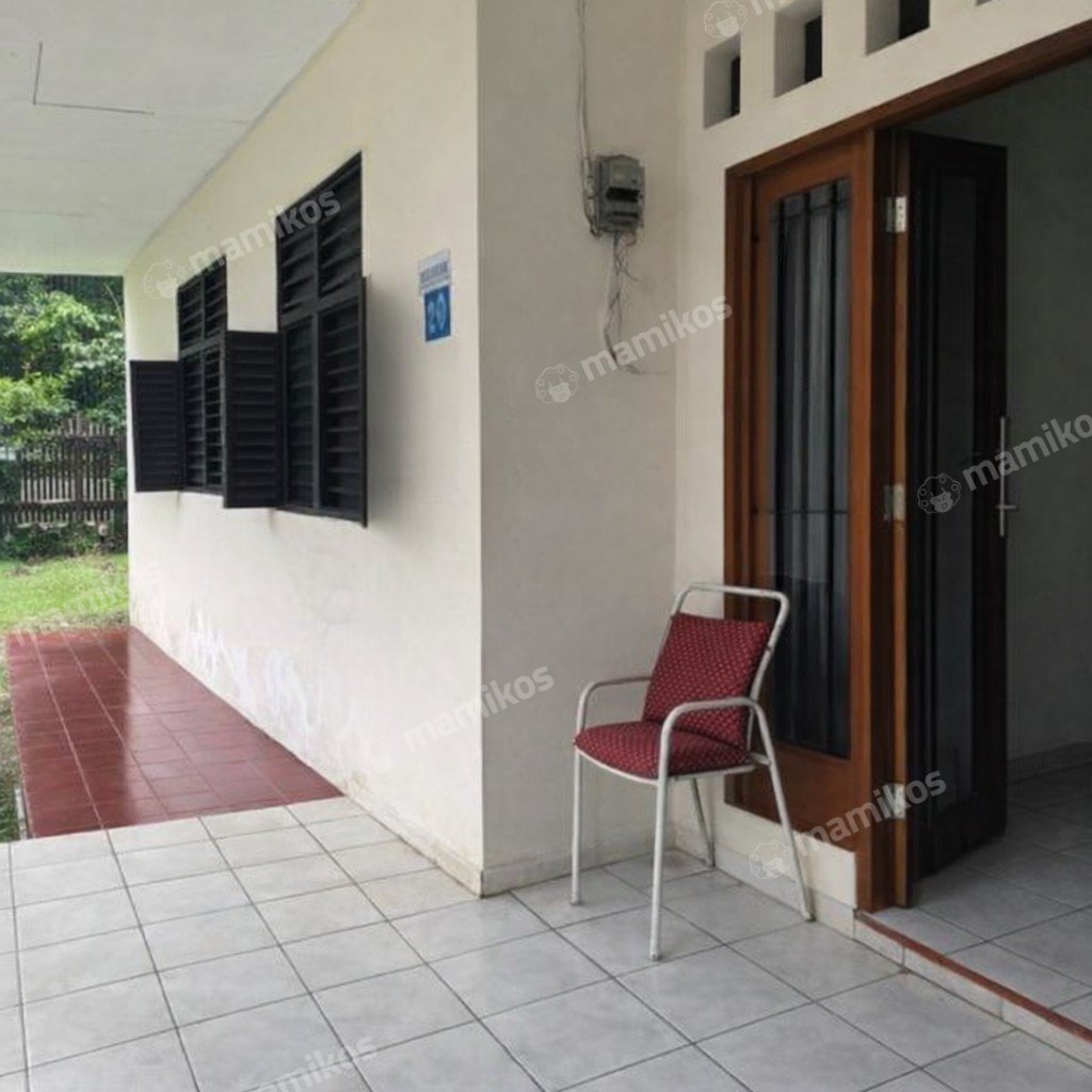 Rumah Sertifikat SHM 9 Kamar Tidur 6 Kamar Mandi Kemanggisan Jakarta Barat - Photo 5