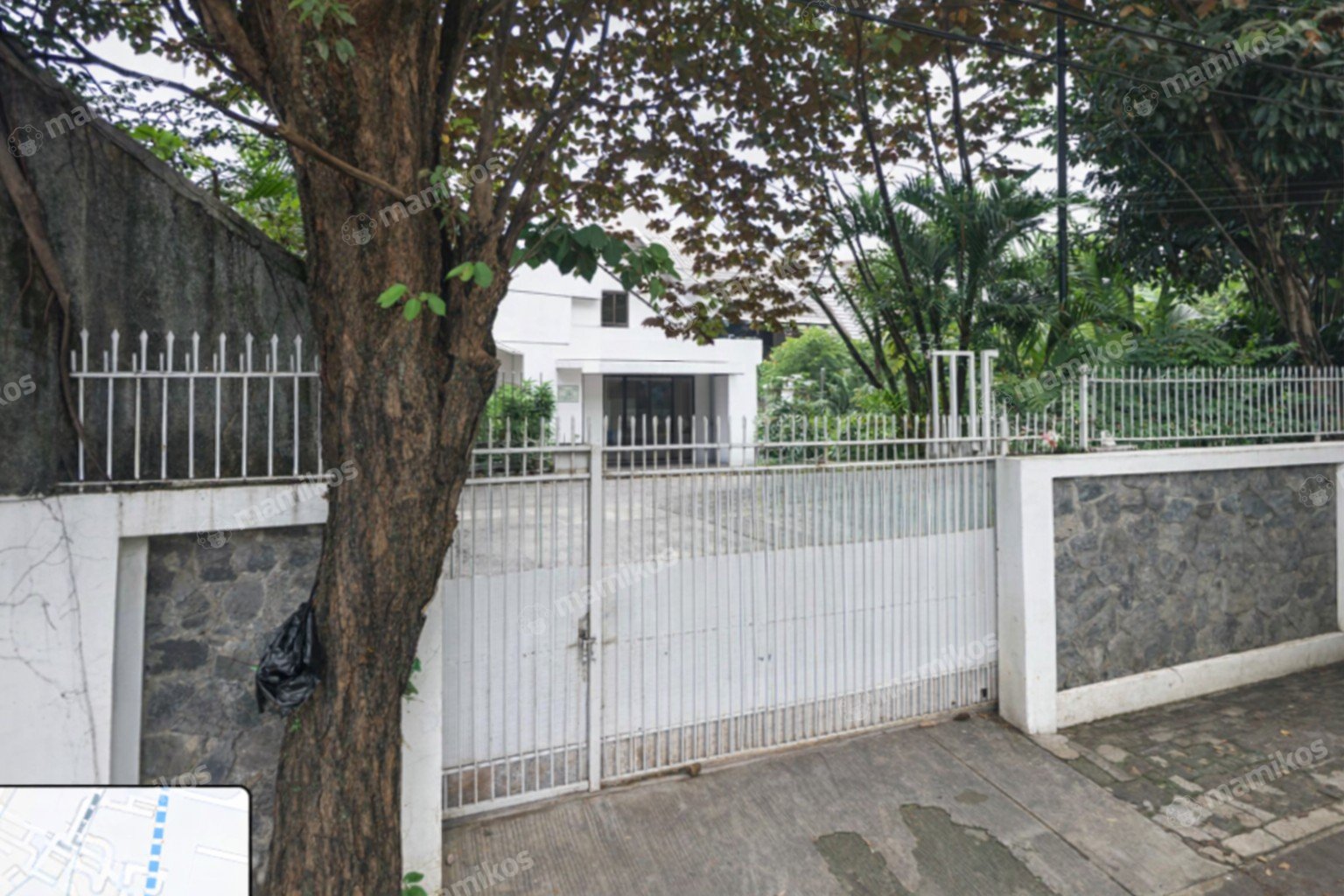 Rumah Sertifikat SHM 6 Kamar Tidur 4 Kamar Mandi Kemang Jakarta Selatan