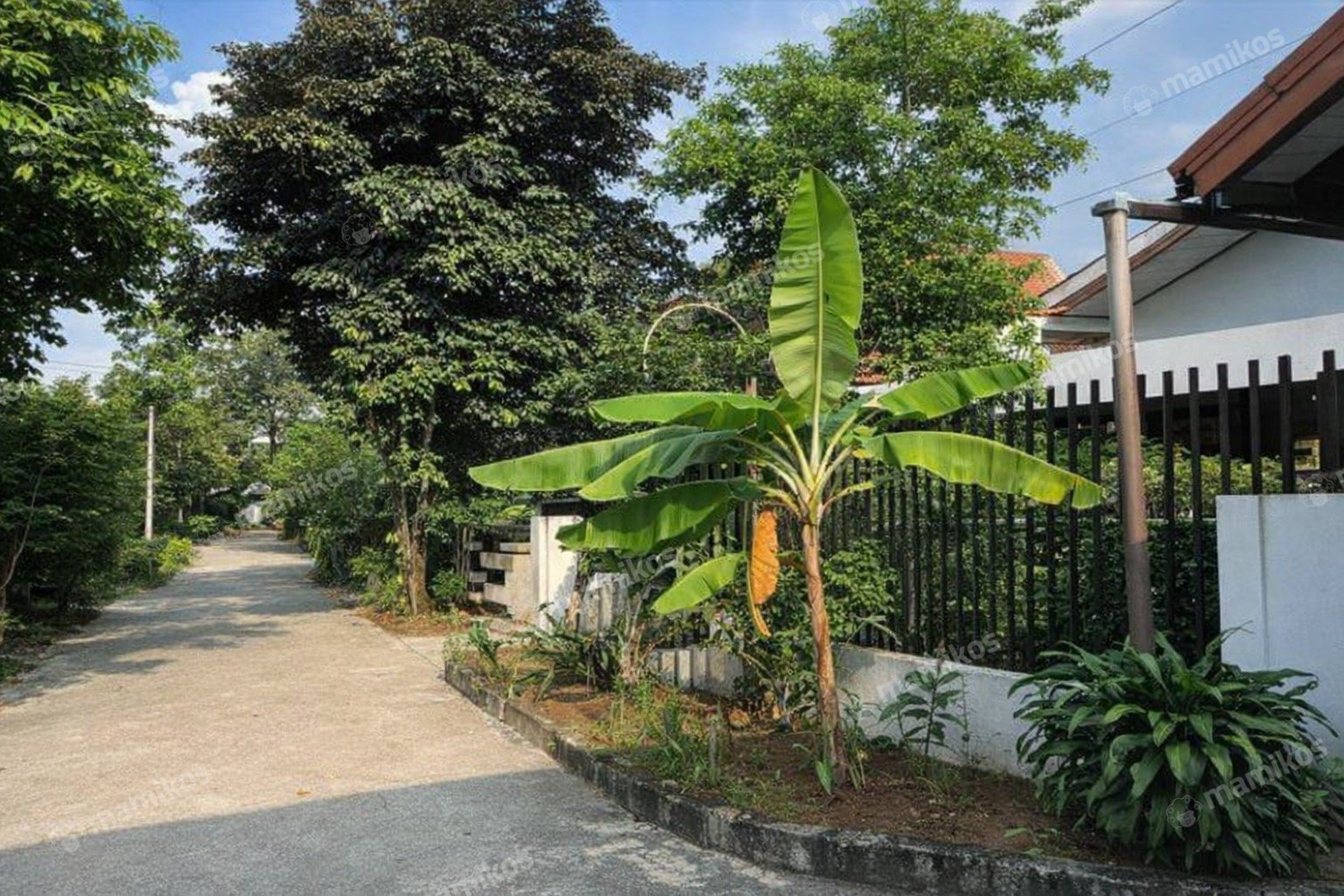 Rumah Sertifikat SHM 4 Kamar Tidur 3 Kamar Mandi Pesanggrahan Jakarta Selatan