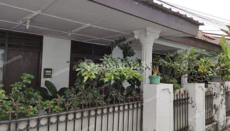 Rumah 4KT 2KM Cempaka Putih Jakarta Pusat