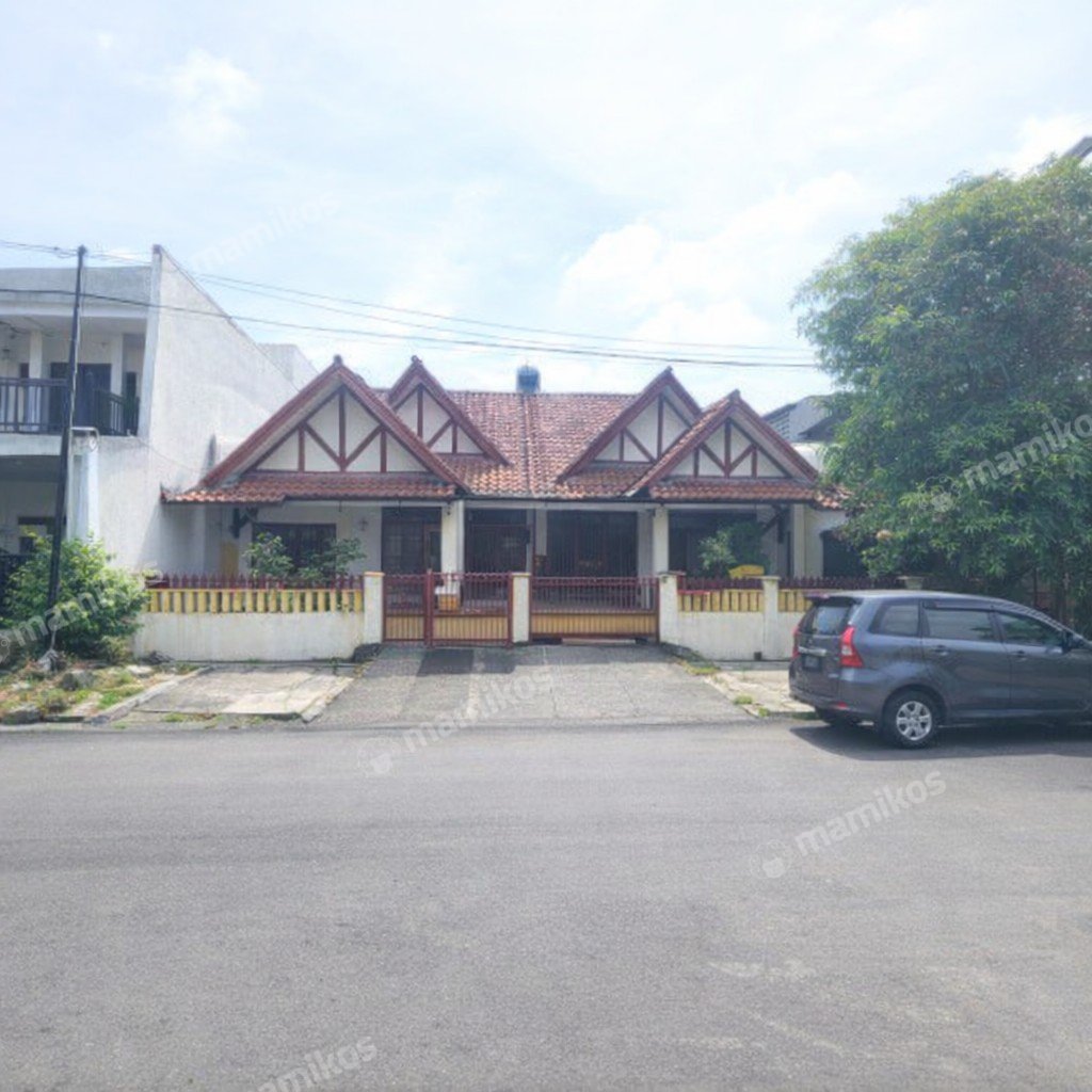 Rumah Sertifikat SHM 2 Kamar Tidur 2 Kamar Mandi Puri Indah Jakarta Barat - Photo 4