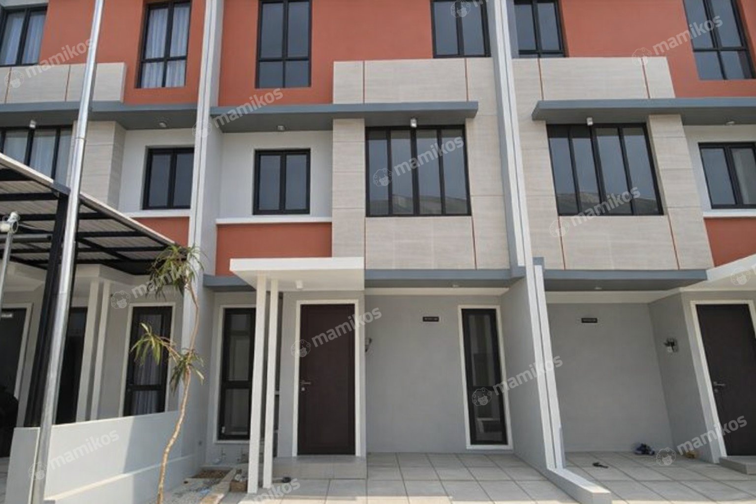 Rumah Baru Sertifikat SHM 4 Kamar Mandi Daan Mogot Jakarta Barat