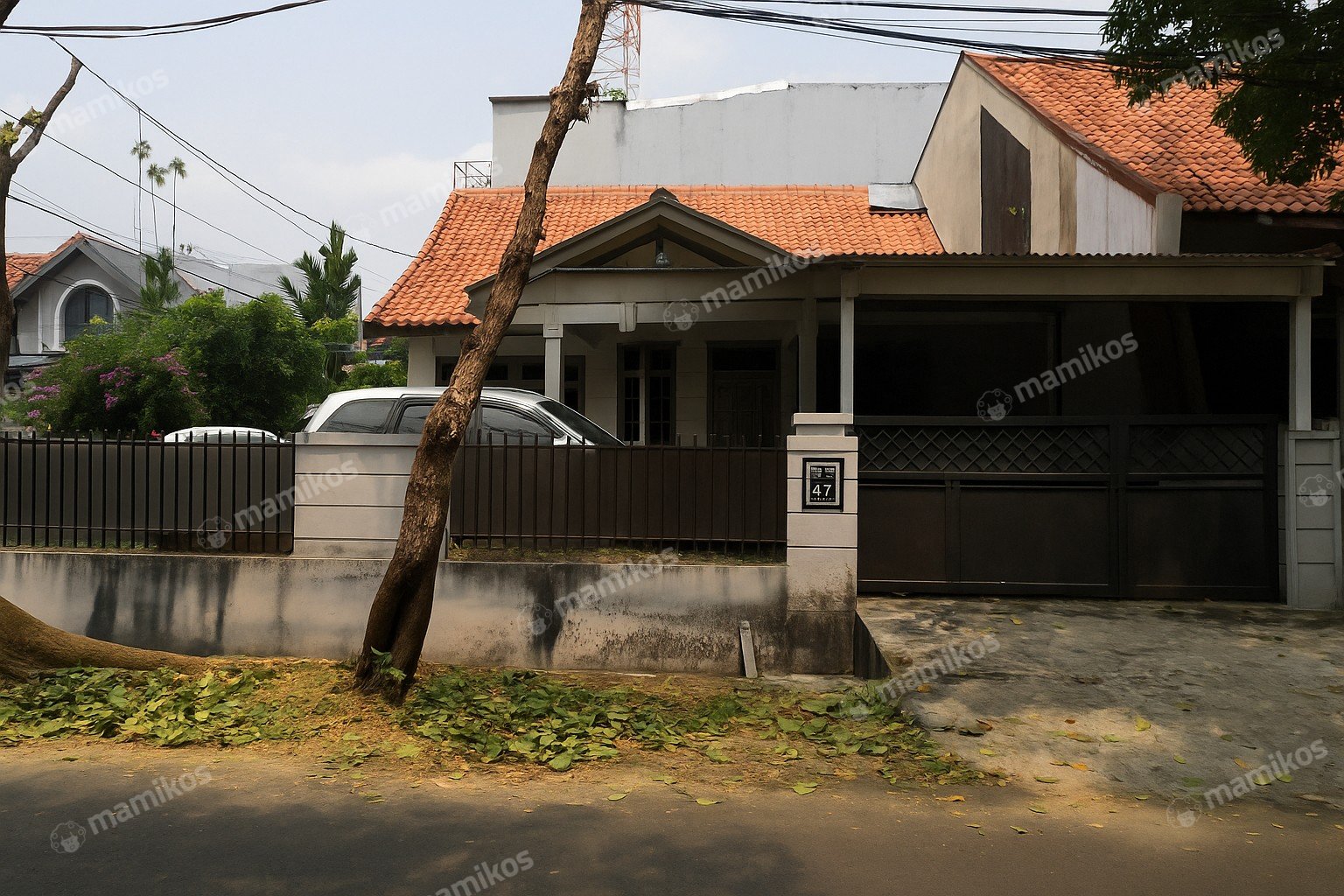 Rumah Sertifikat SHM 4 Kamar Tidur 2 Kamar Mandi Tanjung Duren Jakarta Barat
