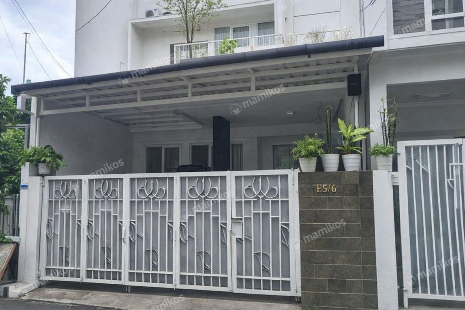 Rumah Sertifikat SHM 4 Kamar Tidur 3 Kamar Mandi Pondok Kelapa Jakarta Timur