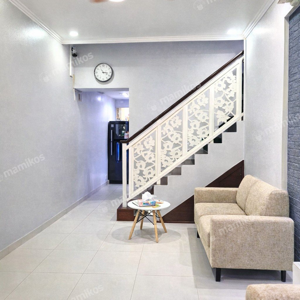 Rumah Sertifikat SHM 4 Kamar Tidur 22 Kamar Mandi Jakarta Garden City Jakarta Timur - Photo 2