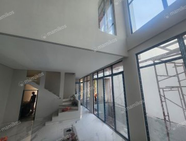 Rumah Sertifikat PPJB 4 Kamar Tidur 5 Kamar Mandi Citraland Surabaya - Photo 2