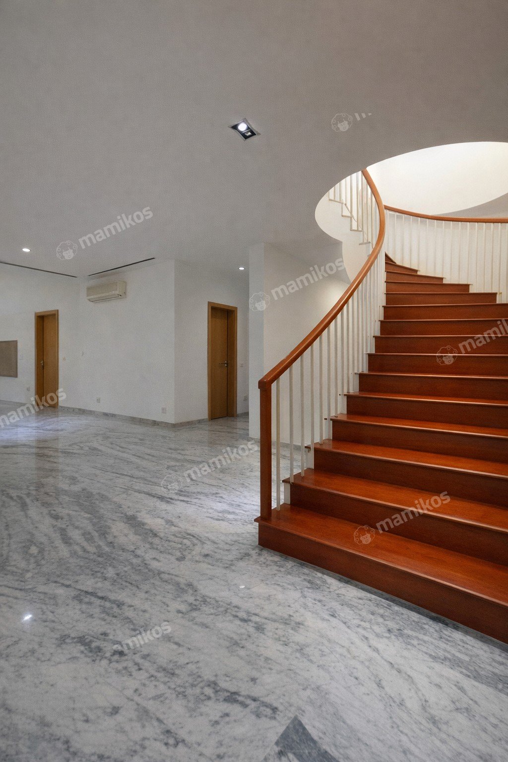 Rumah Sertifikat SHM 4 Kamar Tidur 4 Kamar Mandi Pondok Indah Jakarta Selatan - Photo 5