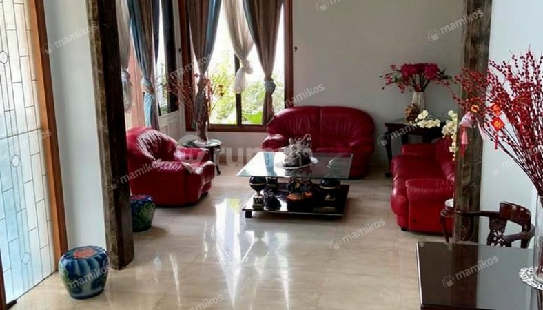 Rumah Menteng Jakarta Pusat