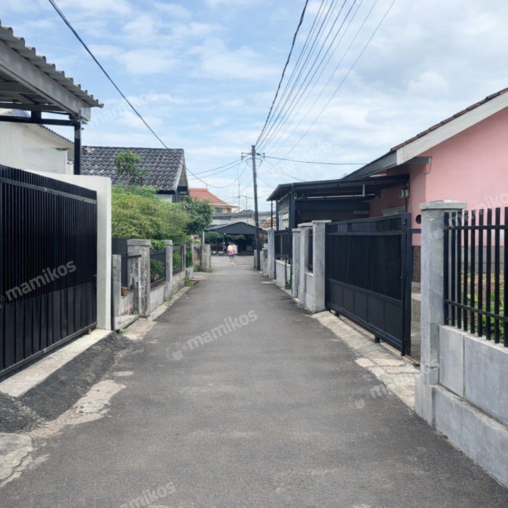 Rumah Sertifikat SHM 4 Kamar Tidur 2 Kamar Mandi Pondok Kelapa Jakarta Timur - Photo 3