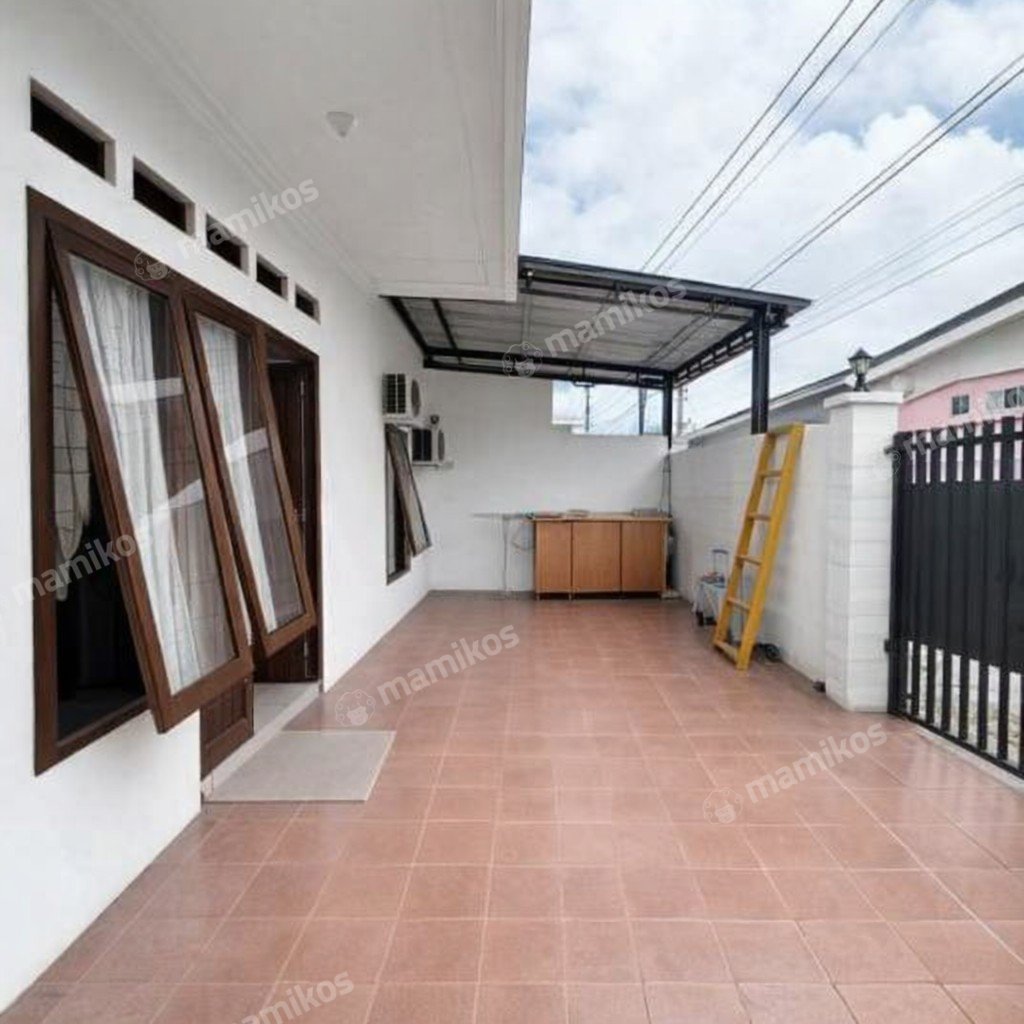 Rumah Sertifikat SHM 4 Kamar Tidur 2 Kamar Mandi Pondok Kelapa Jakarta Timur - Photo 4
