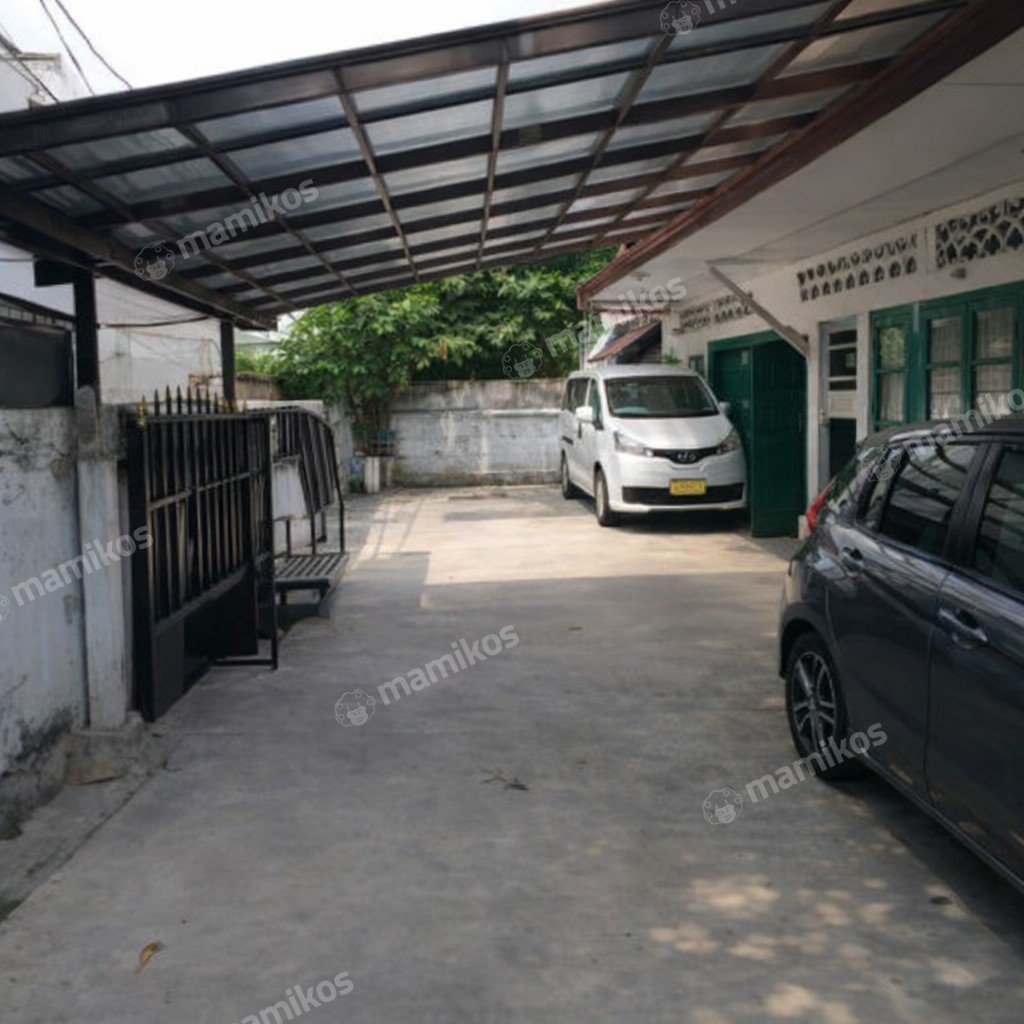Rumah Sertifikat SHM 5 Kamar Tidur 3 Kamar Mandi Palmerah Jakarta Barat - Photo 2