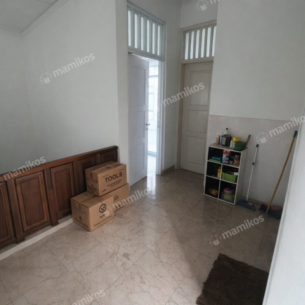 Rumah Sertifikat SHM 5 Kamar Tidur 3 Kamar Mandi Pondok Indah Jakarta Selatan - Photo 2