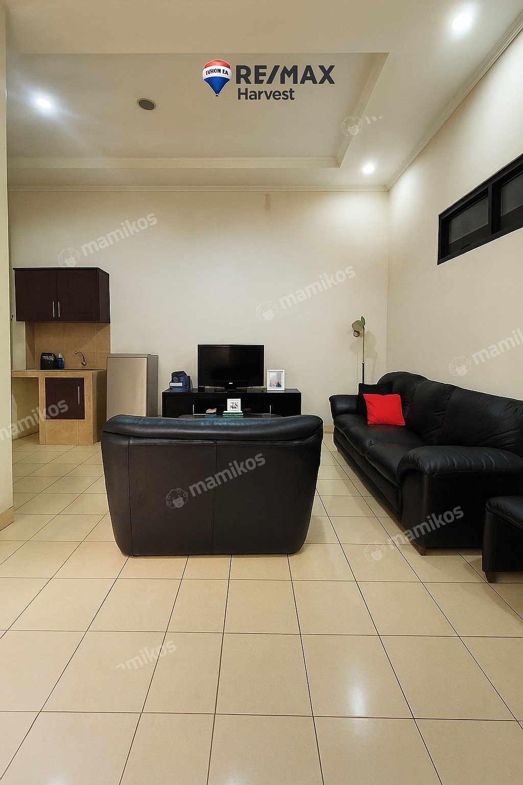 Rumah Sertifikat SHM 5 Kamar Tidur 4 Kamar Mandi Tanjung Duren Jakarta Barat - Photo 3