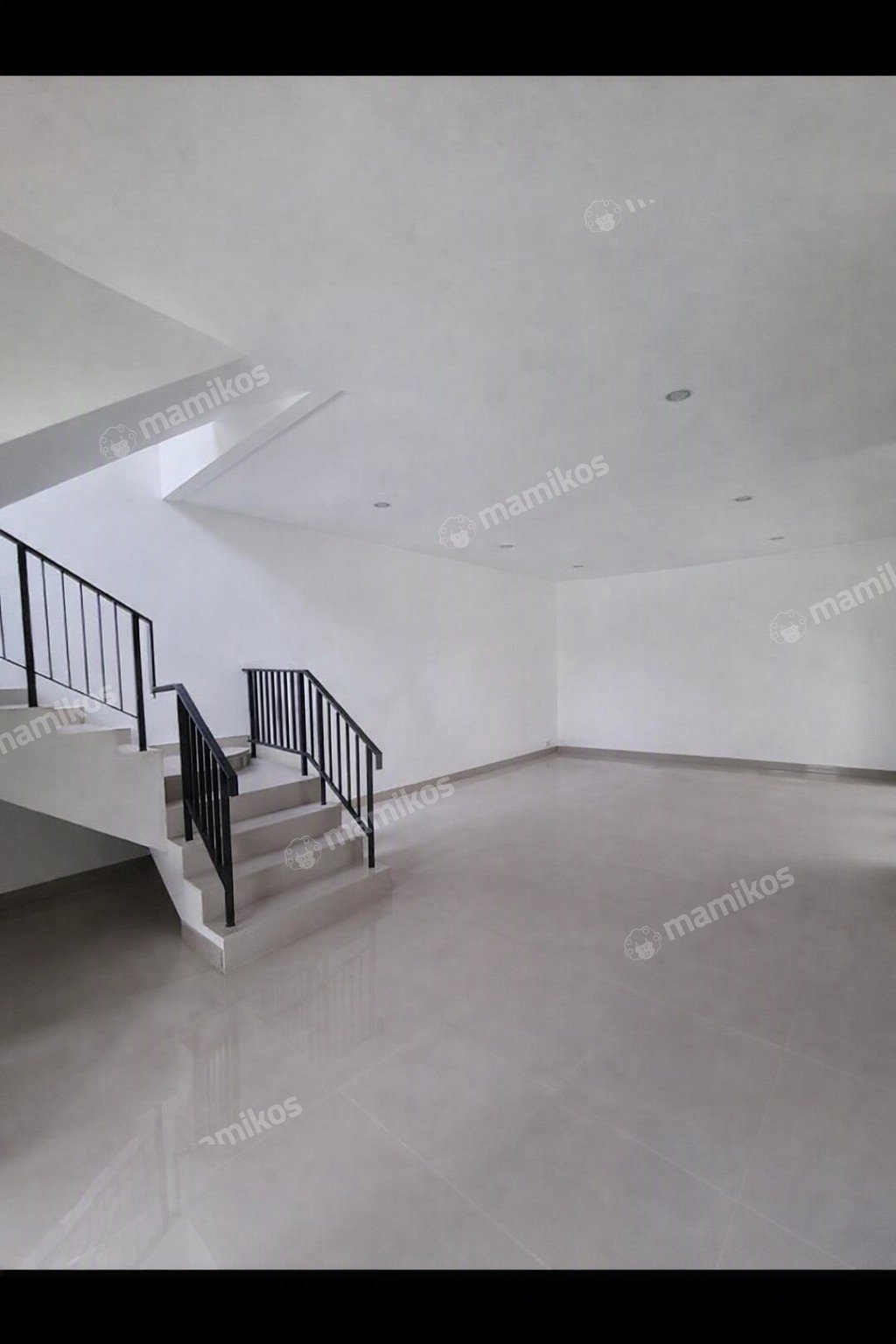 Rumah Baru 3 Kamar Tidur 3 Kamar Mandi Pantai Indah Kapuk 2 Jakarta Utara - Photo 5