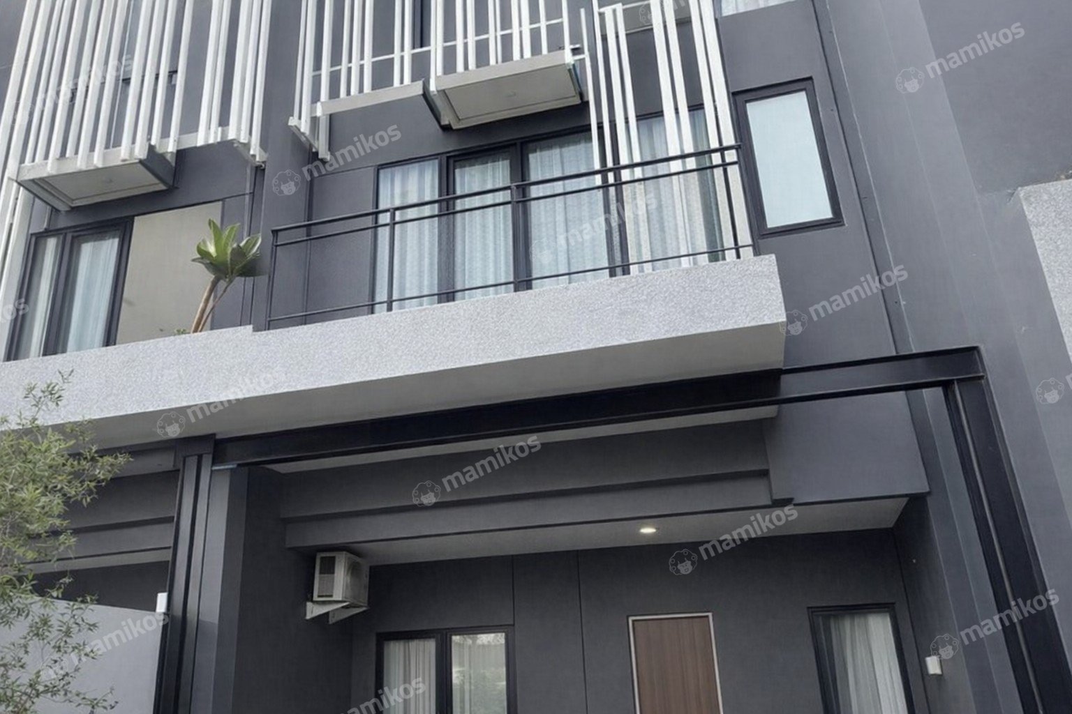 Rumah Sertifikat SHM 4 Kamar Tidur 4 Kamar Mandi Jagakarsa Jakarta Selatan