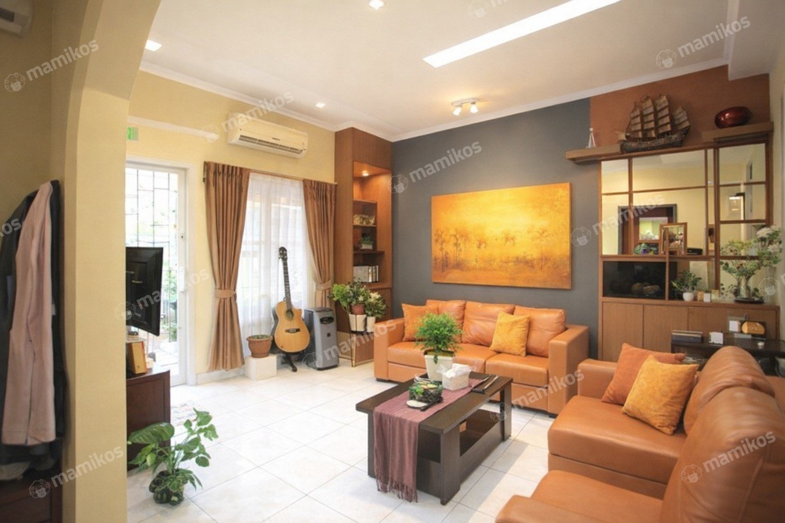 Rumah Sertifikat SHM 3 Kamar Tidur 2 Kamar Mandi Taman Surya Jakarta Barat - Photo 2