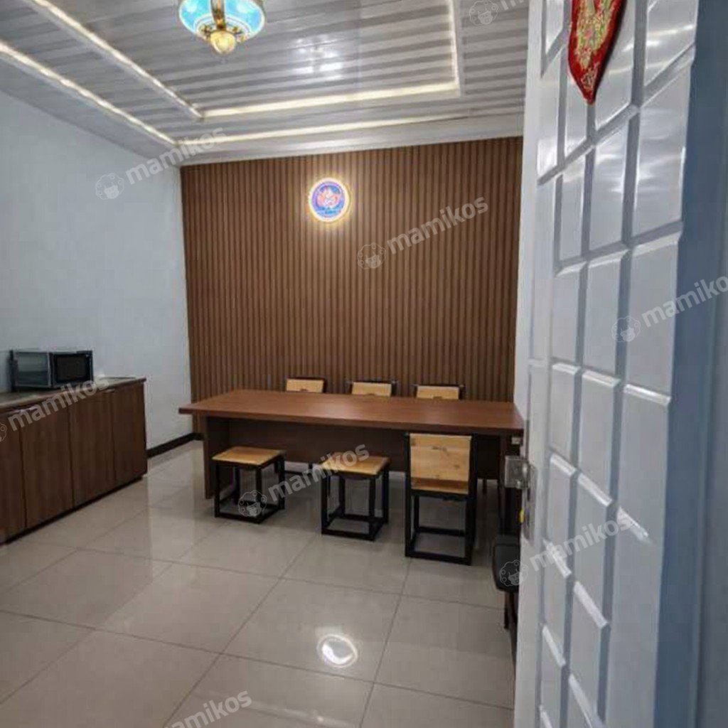 Rumah Sertifikat SHM 6 Kamar Tidur 2 Kamar Mandi Kembangan Jakarta Barat - Photo 4