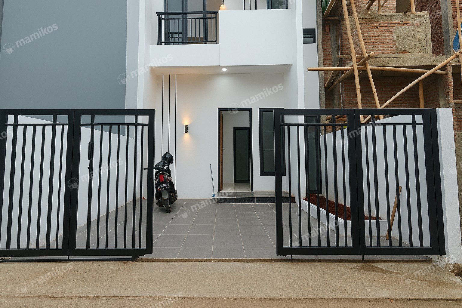 Rumah Sertifikat SHM 3 Kamar Tidur 2 Kamar Mandi Cijantung Jakarta Timur