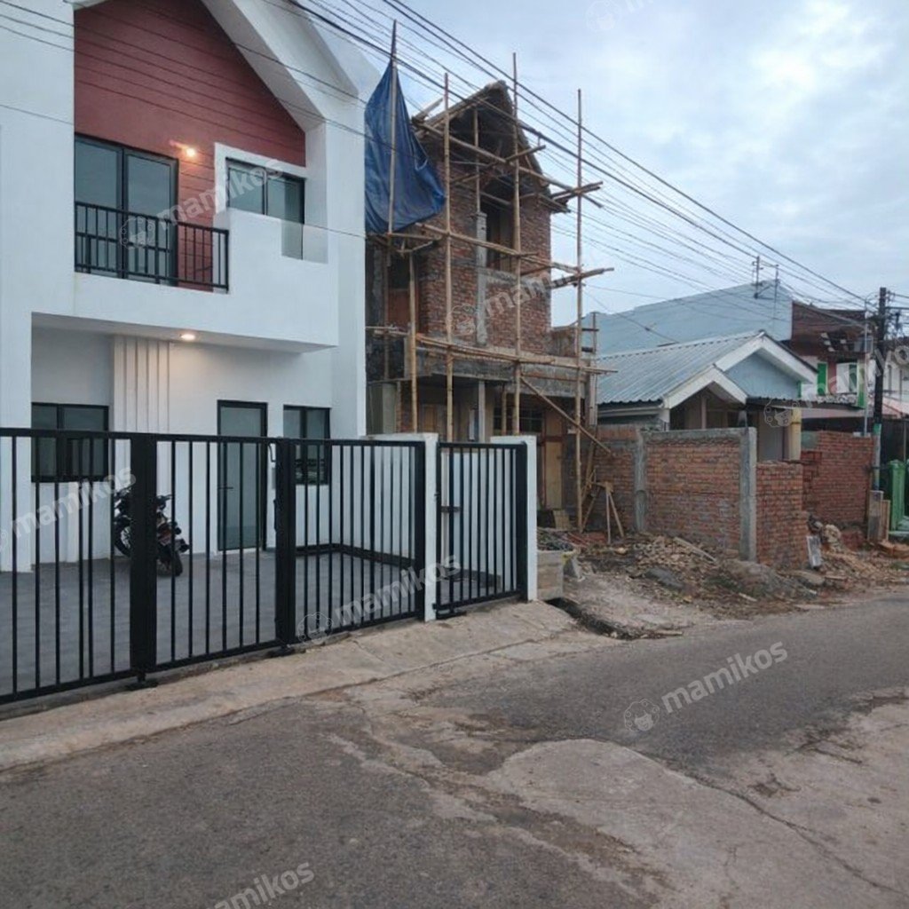 Rumah Sertifikat SHM 3 Kamar Tidur 2 Kamar Mandi Cijantung Jakarta Timur - Photo 2