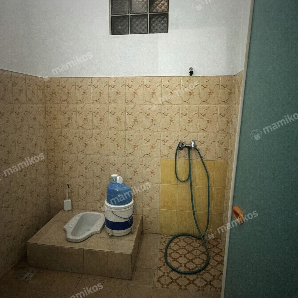 Rumah Sertifikat SHM 2 Kamar Tidur 2 Kamar Mandi Tambora Jakarta Barat - Photo 4