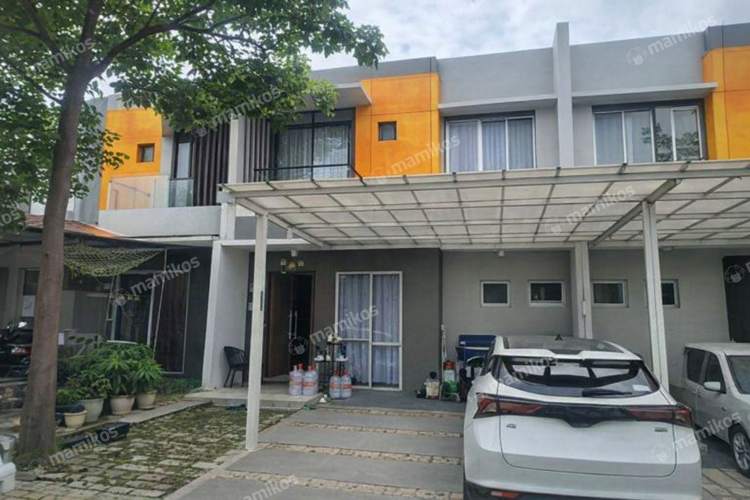 Rumah Sertifikat SHM 3 Kamar Tidur 3 Kamar Mandi Pantai Indah Kapuk Jakarta Utara
