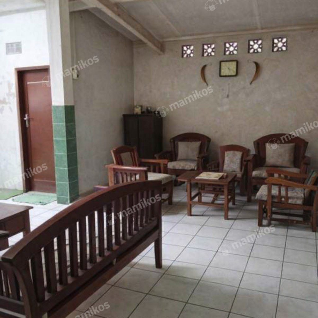Rumah Sertifikat SHM 5 Kamar Tidur 4 Kamar Mandi Utan Kayu Jakarta Timur - Photo 2