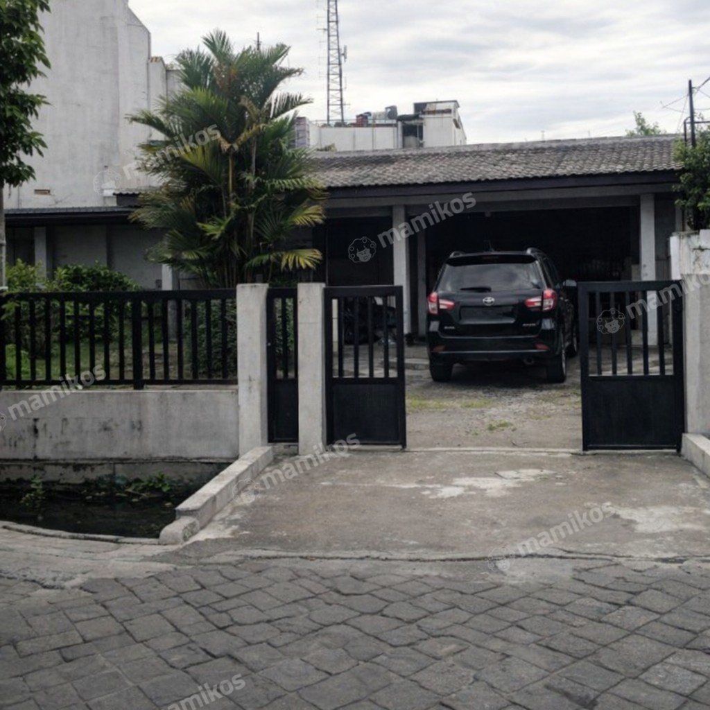 Rumah Sertifikat SHM 5 Kamar Tidur 4 Kamar Mandi Utan Kayu Jakarta Timur - Photo 3