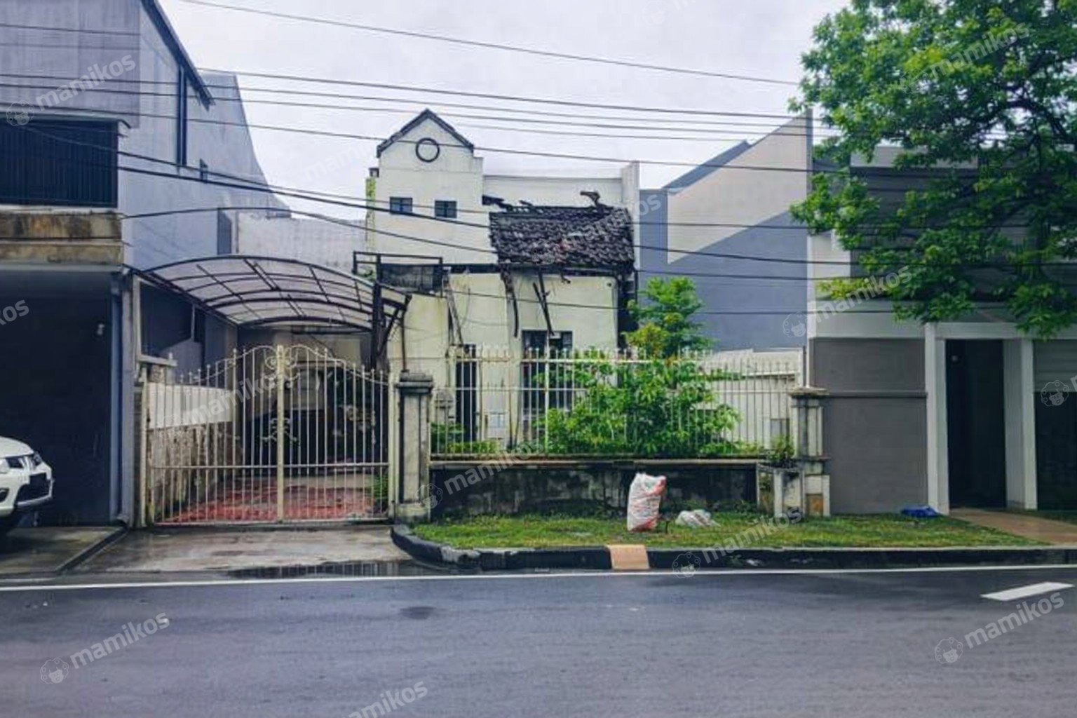 Rumah Sertifikat SHM 4 Kamar Tidur 2 Kamar Mandi Semanan Jakarta Barat
