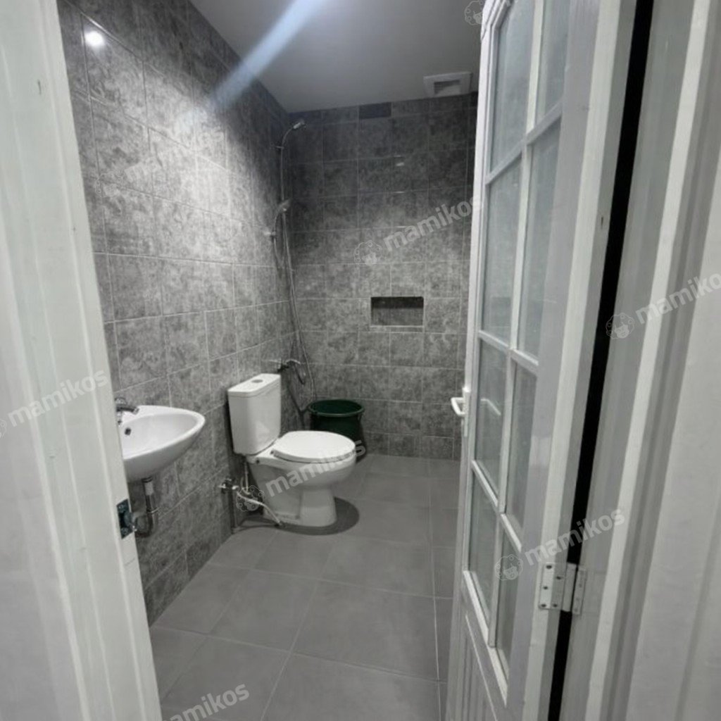 Rumah Sertifikat SHM 4 Kamar Tidur 3 Kamar Mandi Condet Jakarta Timur - Photo 5