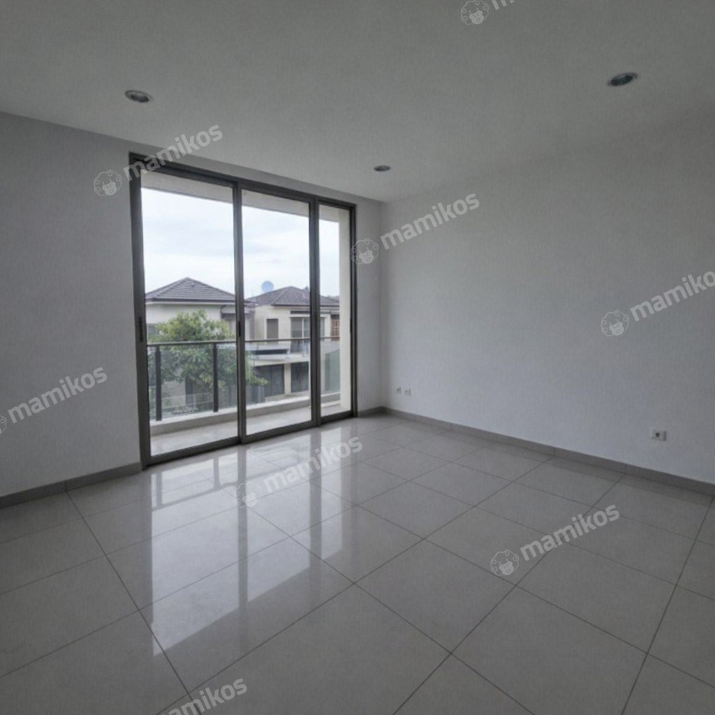 Rumah Sertifikat HGB 4 Kamar Tidur 5 Kamar Mandi Pantai Indah Kapuk 2 Jakarta Utara - Photo 2