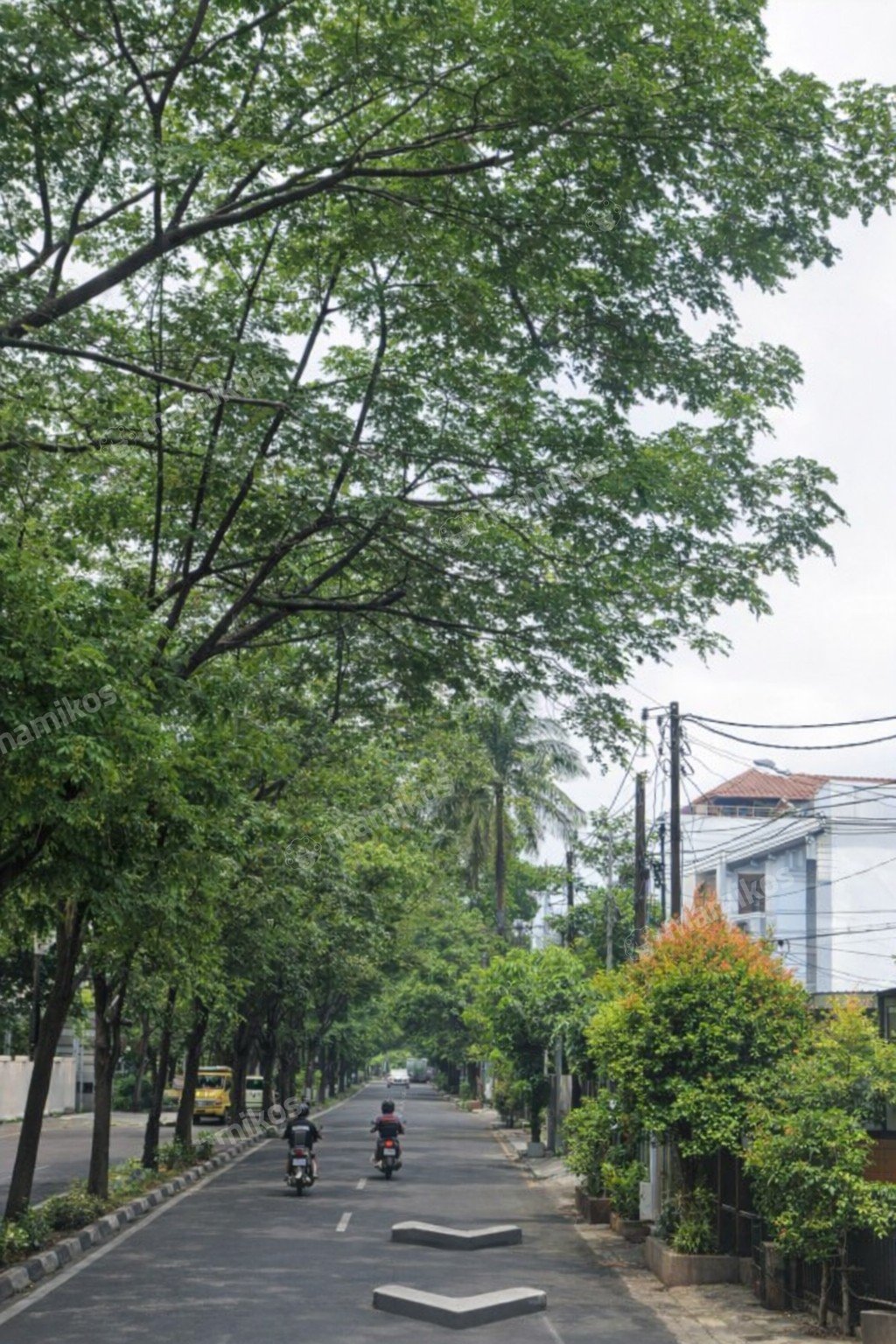 Rumah Sertifikat SHM 3 Kamar Tidur 2 Kamar Mandi Kelapa Gading Jakarta Utara - Photo 2