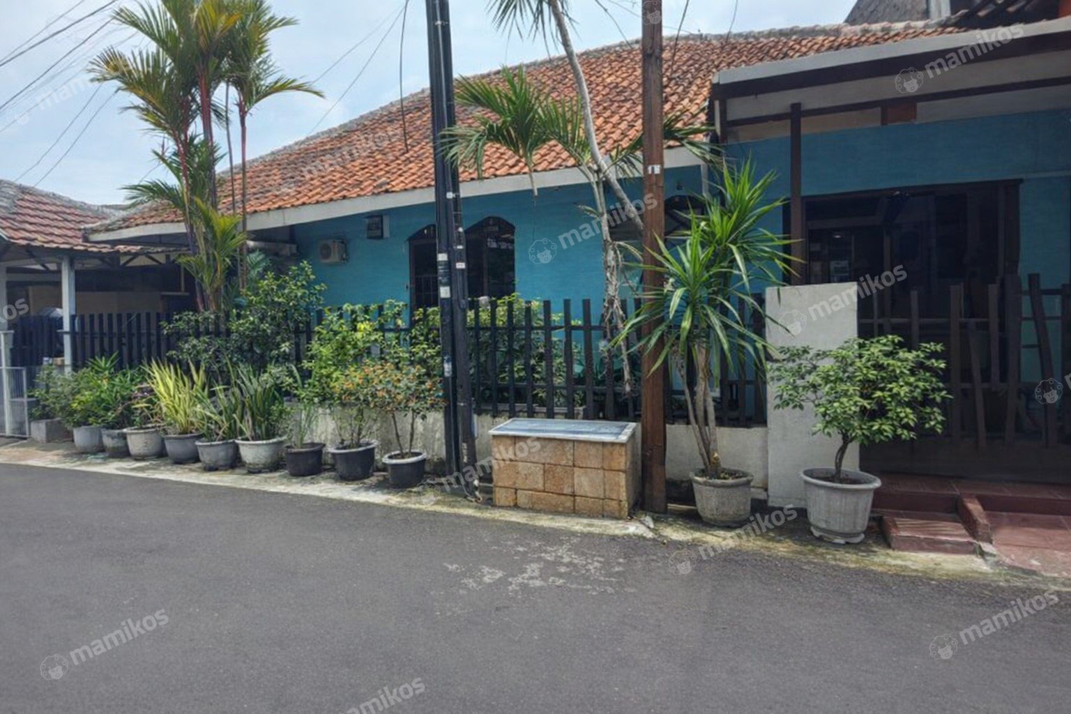Rumah Sertifikat SHM 3 Kamar Tidur 2 Kamar Mandi Pesanggrahan Jakarta Selatan