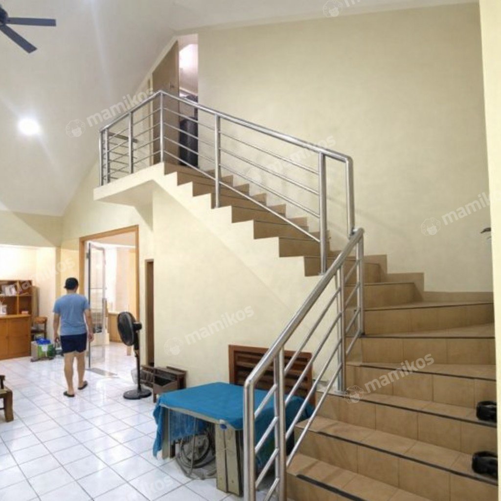 Rumah Sertifikat SHM 5 Kamar Tidur 3 Kamar Mandi Citra Garden Jakarta Barat - Photo 4
