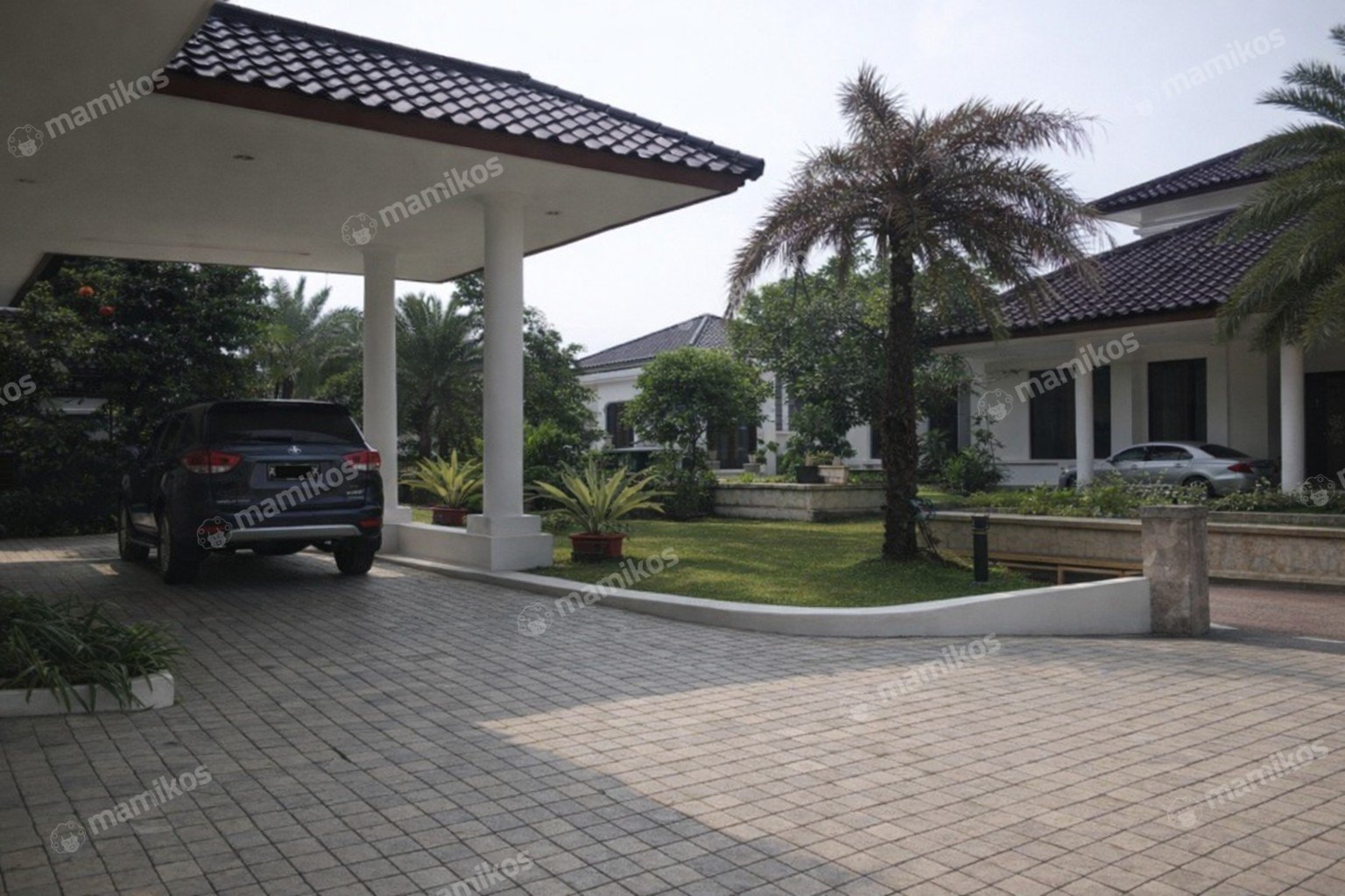 Rumah Sertifikat SHM 6 Kamar Tidur 4 Kamar Mandi Kemang Jakarta Selatan