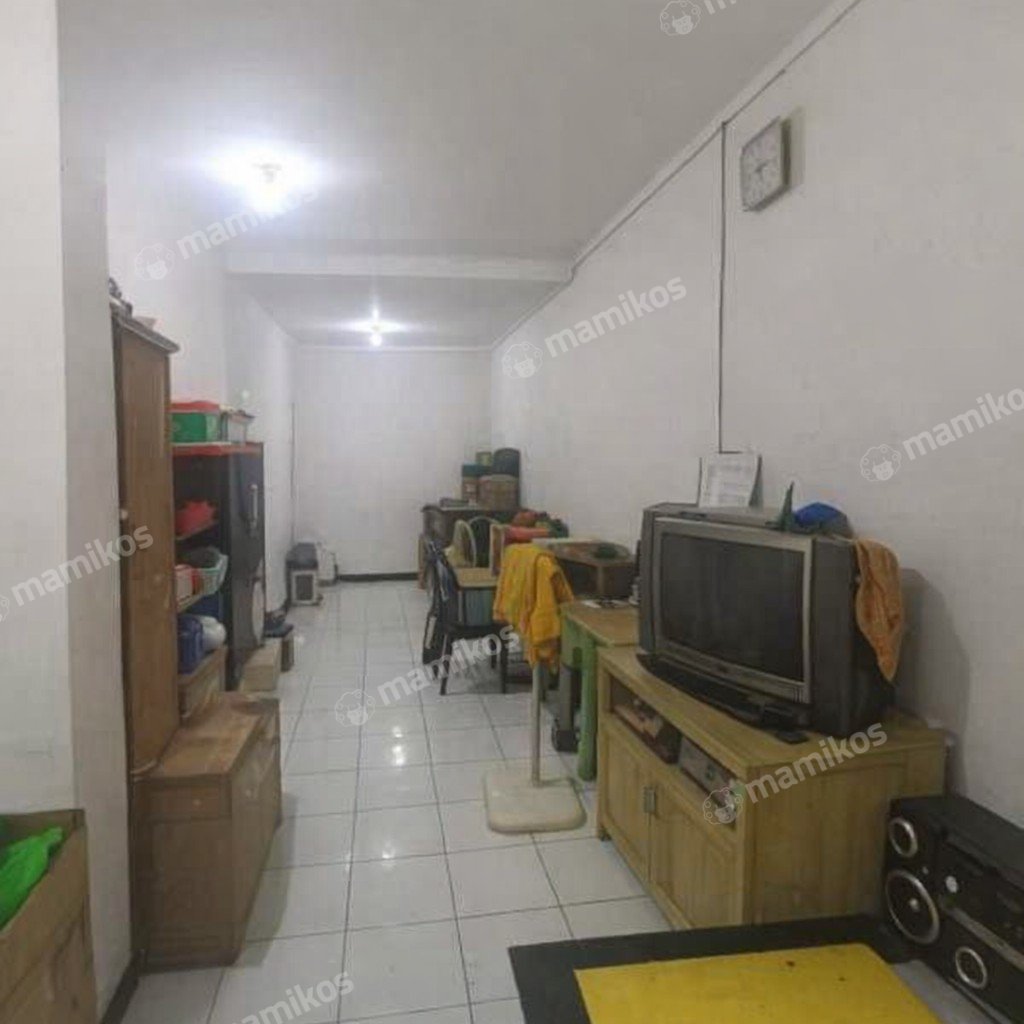 Rumah Sertifikat SHM 2 Kamar Tidur 2 Kamar Mandi Taman Palem Jakarta Barat - Photo 5