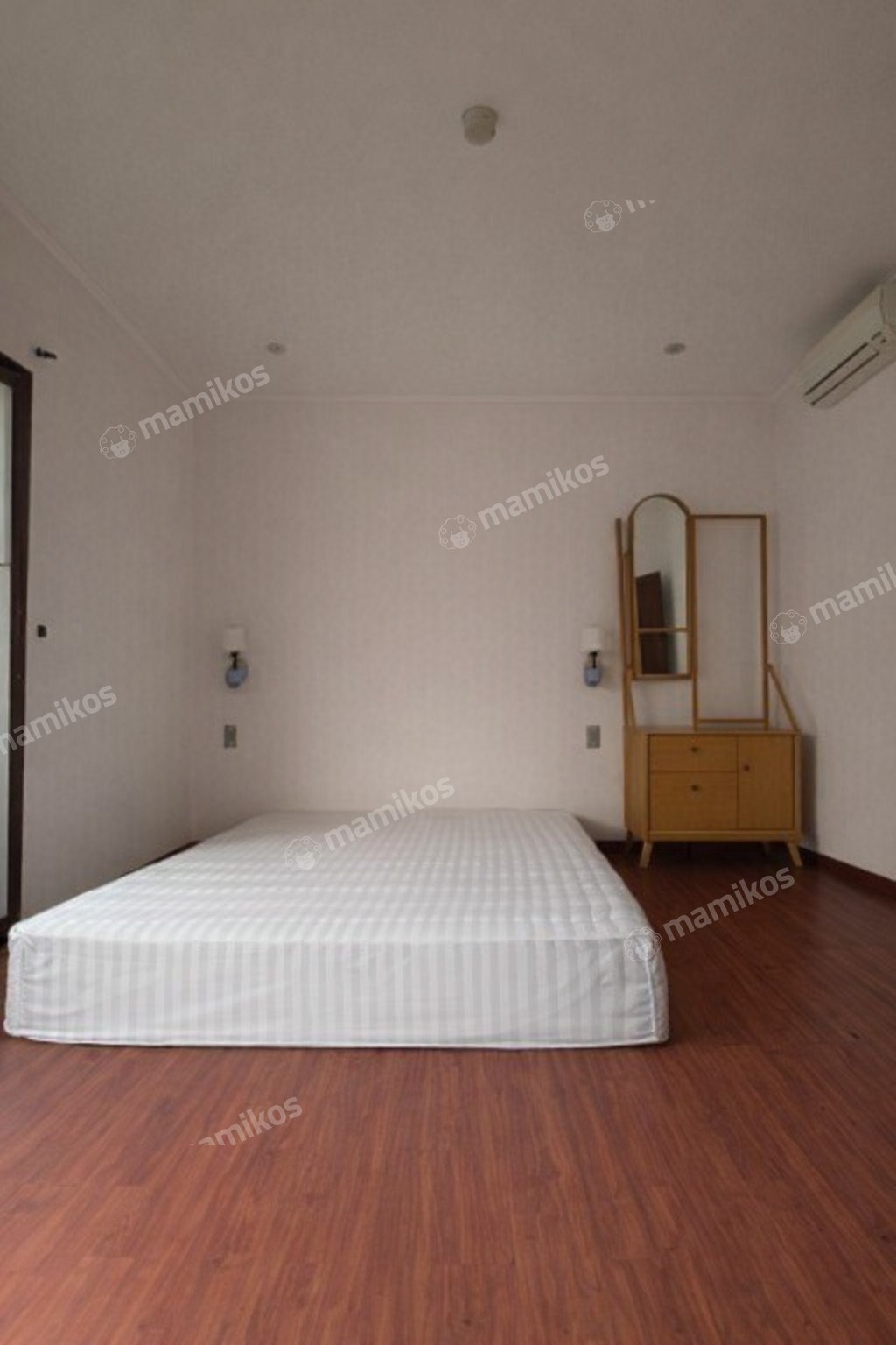Rumah 2 Kamar Tidur 2 Kamar Mandi 2 Lantai Veteran Jakarta Selatan - Photo 3