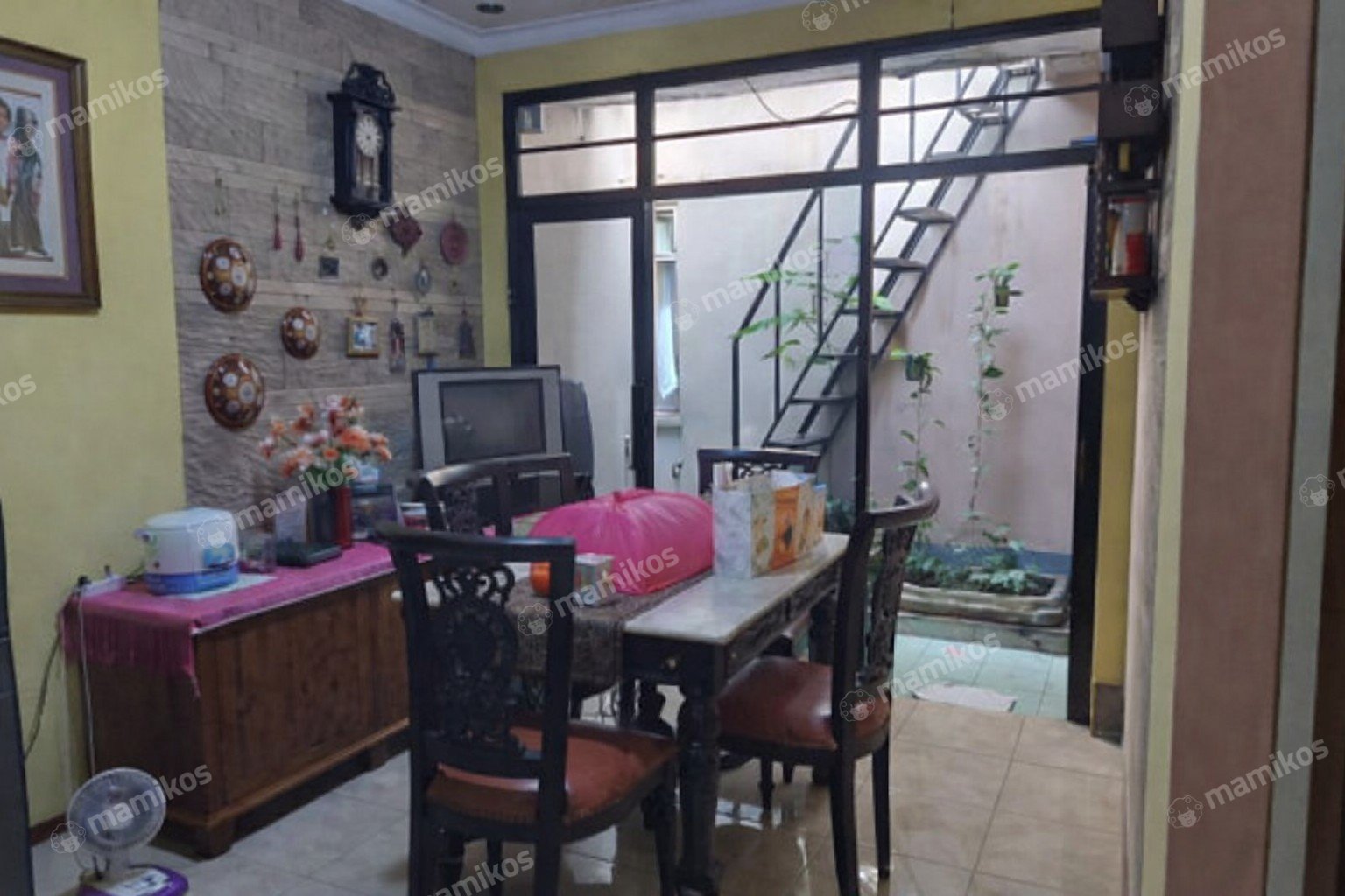 Rumah Sertifikat SHM 3 Kamar Tidur 2 Kamar Mandi Kelapa Gading Jakarta Utara - Photo 2
