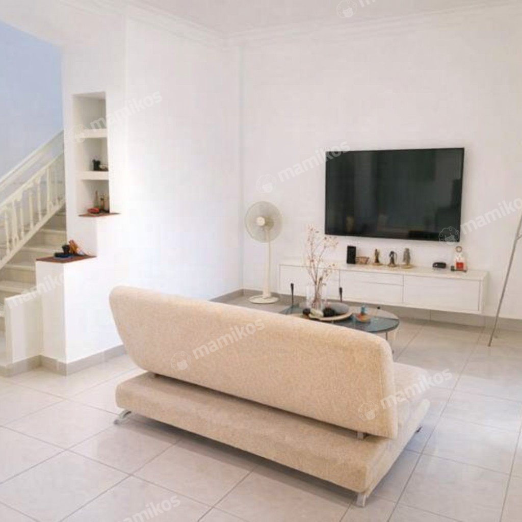 Rumah Sertifikat SHM 4 Kamar Tidur 3 Kamar Mandi Permata Buana Jakarta Barat - Photo 3