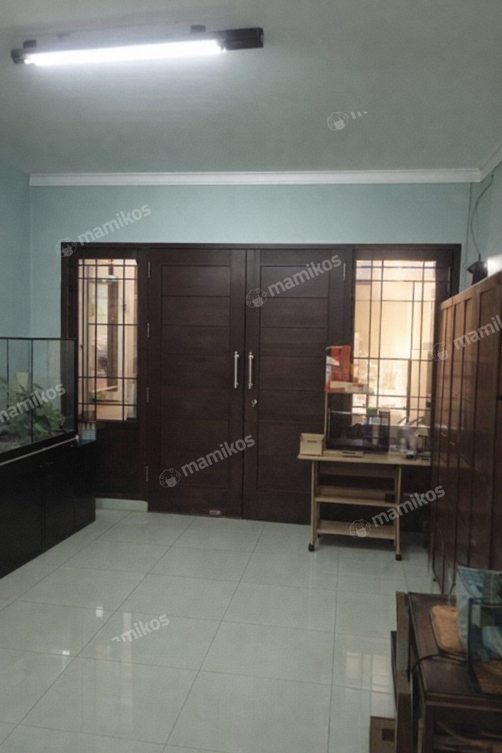Rumah Sertifikat SHM 5 Kamar Tidur 4 Kamar Mandi Jatinegara Jakarta Timur - Photo 3