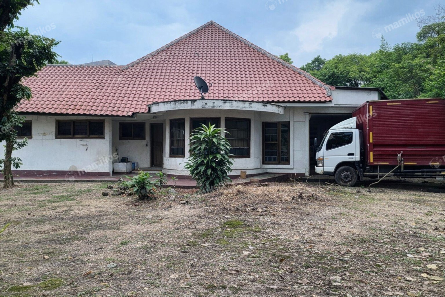 Rumah Sertifikat SHM 6 Kamar Tidur 6 Kamar Mandi Kebayoran Baru Jakarta Selatan
