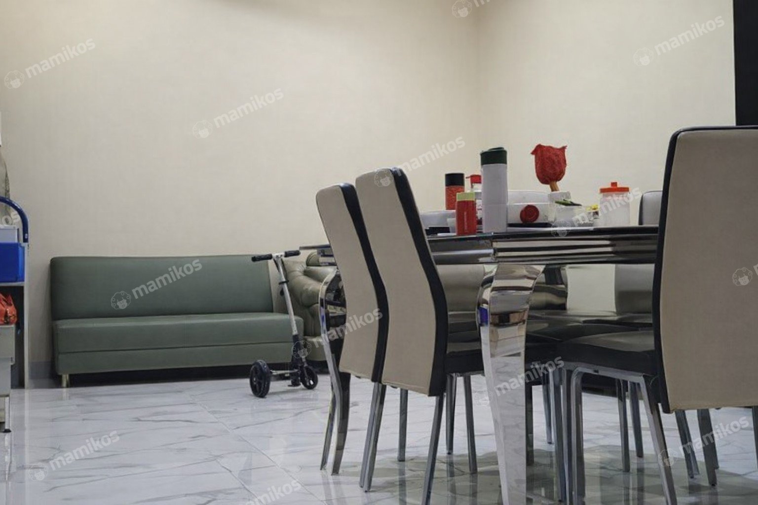 Rumah Sertifikat SHM 4 Kamar Tidur 3 Kamar Mandi Tomang Jakarta Barat