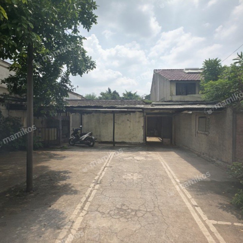 Rumah Sertifikat SHM 3 Kamar Tidur 3 Kamar Mandi Kebayoran Baru Jakarta Selatan - Photo 5